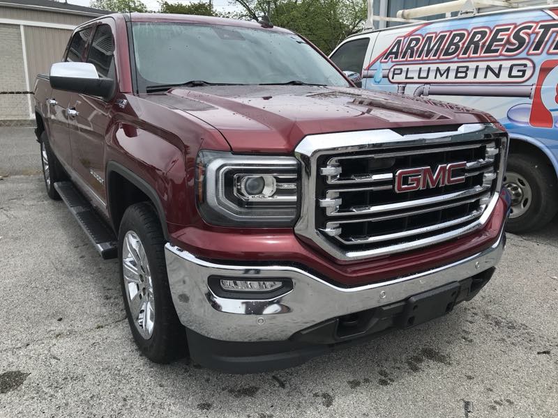 Radney’s Body Shop auto body work photo